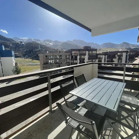 Cosy Pour 4 Pers. A - Balcon Sud, Proche Remontees Et Commerces - Fr-1-637-52 *