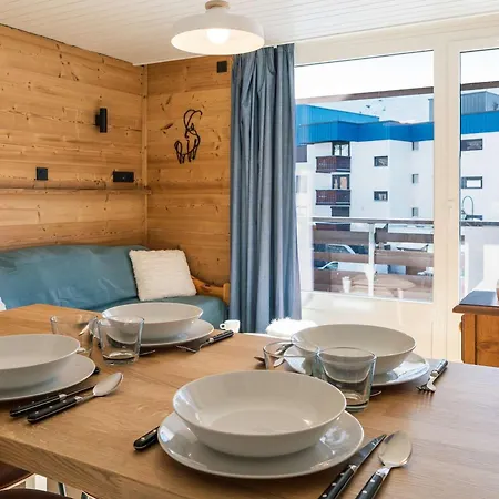 Cosy Pour 4 Pers. à – Balcon Sud, Proche Remontées Et Commerces - Fr-1-637-52 Appartement